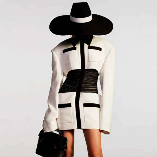Black and white contrast color bag hip dress